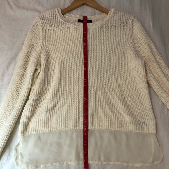 ★ Banana Republic | cream sweater - Picture 6 of 6